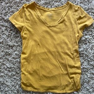 Mustard yellow maternity t-shirt